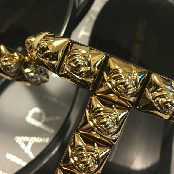 Stuart Weitzman Jelrose Studded T-Strap Sandals - Picture 5 of 6